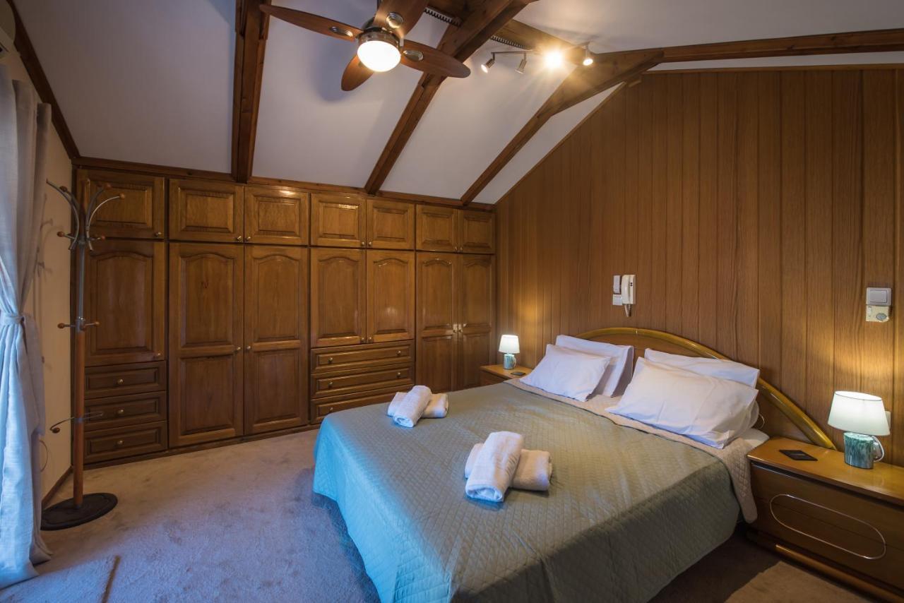 St.Denis Townhouse Apartment ไซคิย์นธอสทาวน์ ภายนอก รูปภาพ